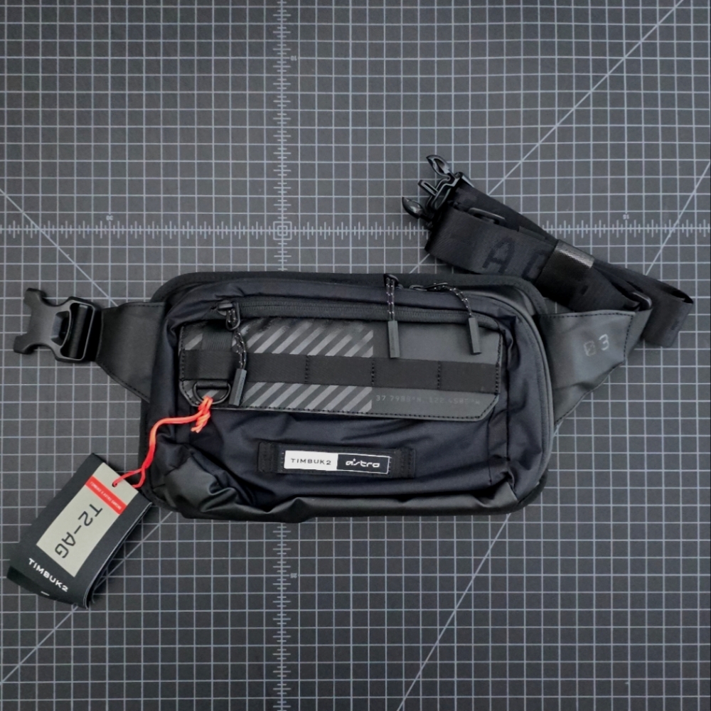 TIMBUK2 X ASTRO GAMING CS-03 CROSSBODY SLING - JET BLACK